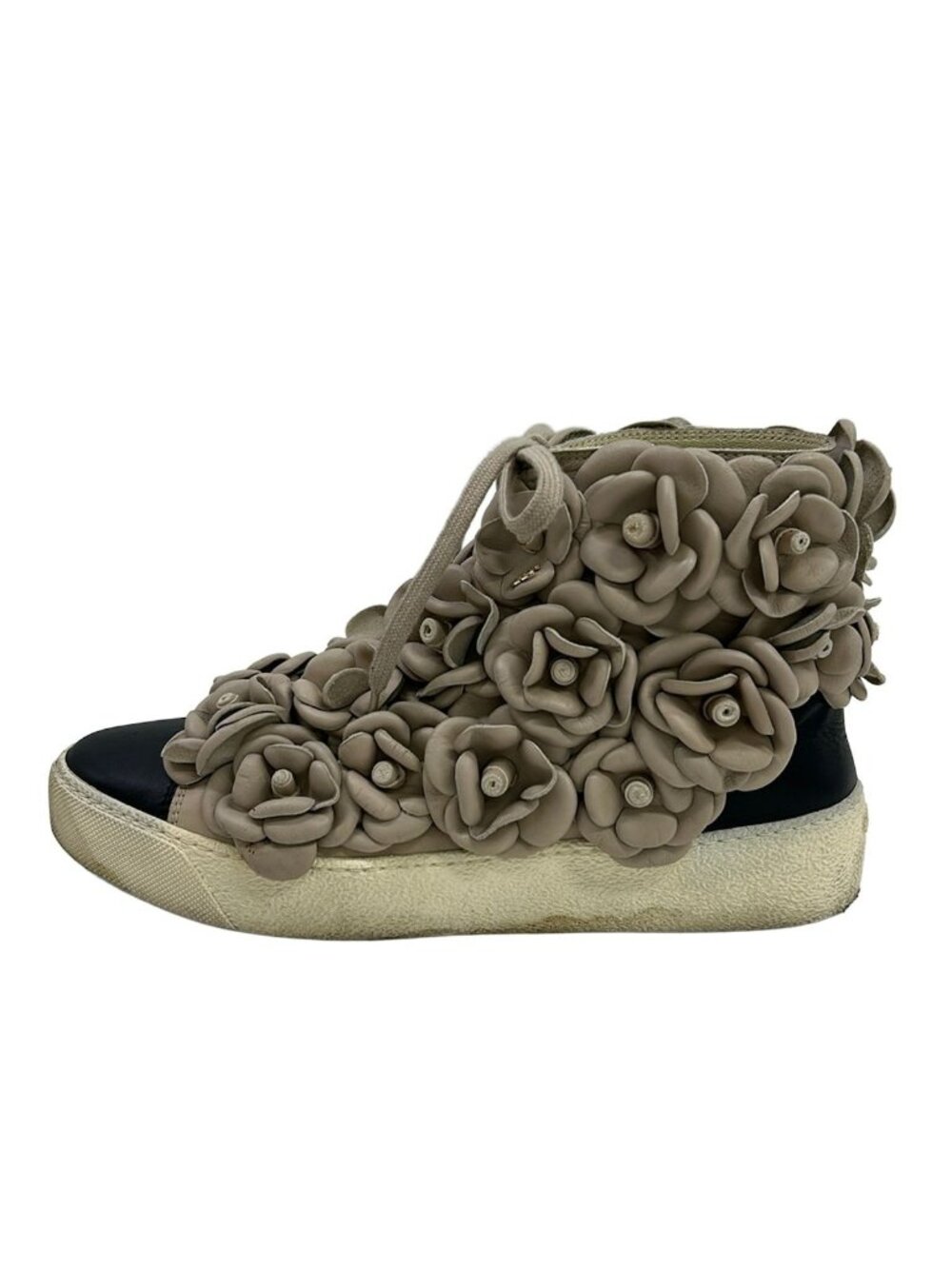 Chanel Sneakers Beige Black Flower High Cut Lambskin